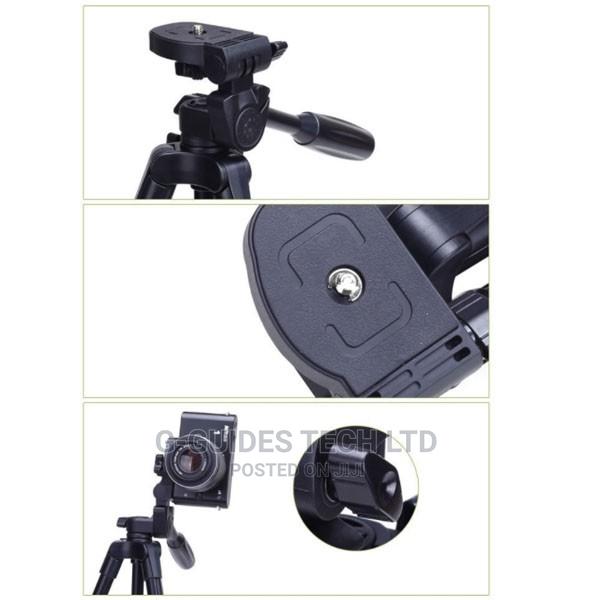 Yunteng VCT-5208 Tripod Stand Phone and Camera With Remote · Photo 5