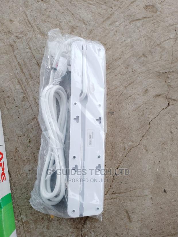 Apc Extension Board With Surge Protector 5 Outlets 2usb Port · Photo 3