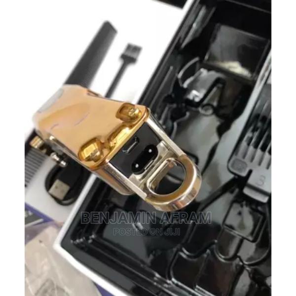 Professional Rechargeable Cordless Hair Clipper · Photo 2