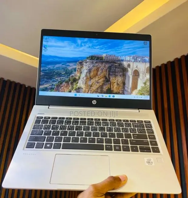 Laptop HP ProBook 440 G7 16GB Intel Core i5 SSD 256GB · Photo 1