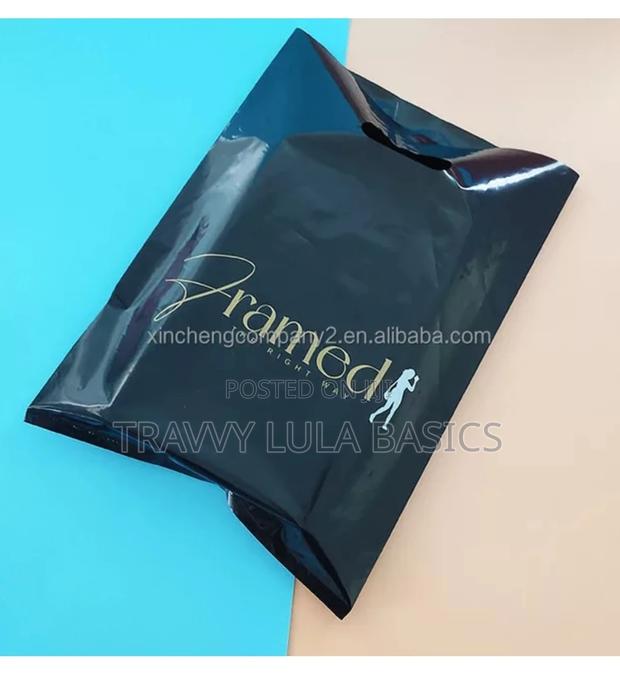 New Shopping Die Cut Bags-Glossy · Photo 3