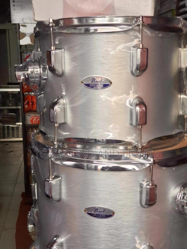 Pearl Decade Complete Drum Set [3 Cymbals] · Photo 3