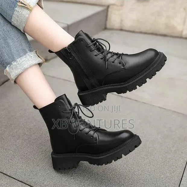 Women Casual Platform
Ankle Combat · Photo 1