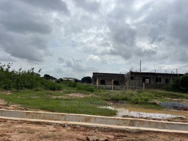 Do Call for a Plot of Land You Need to Buy at Hills · Photo 1