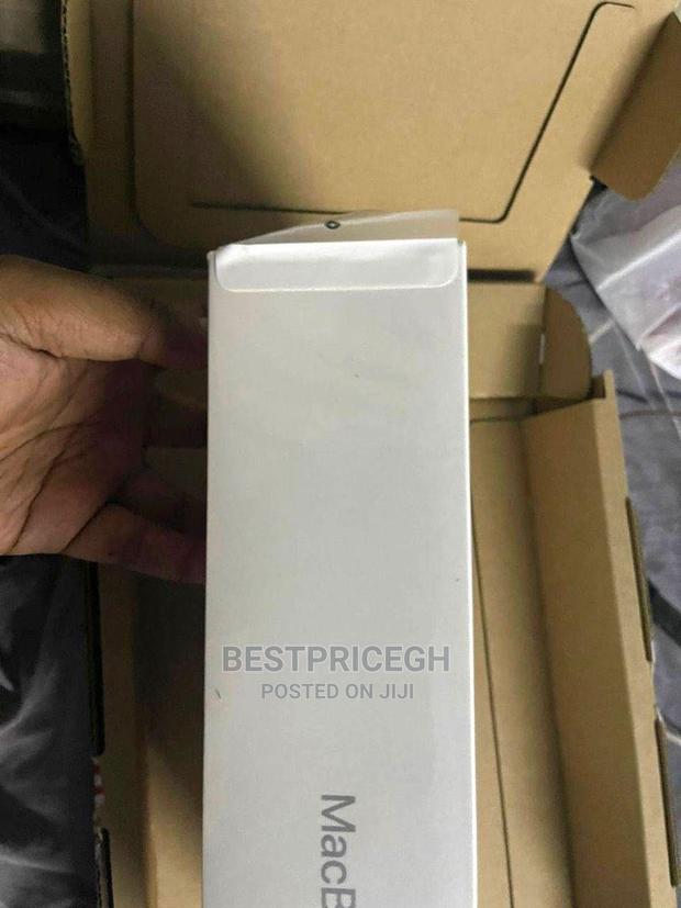 New Laptop Apple MacBook Air 2022 M2 8GB Apple M2 SSD 256GB · Photo 3