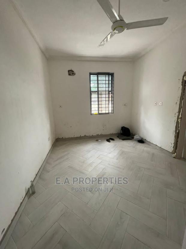 3bdrm Apartment in E a Propertis, Coffee Shop Area for Rent · Photo 7