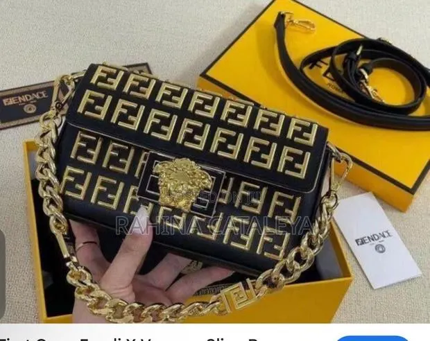 Ladies Side Bags · Photo 1