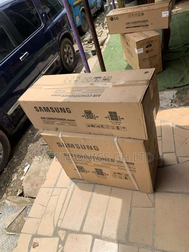 Exclusive New Samsung 1.5hp Split R410 Air Condition · Photo 1