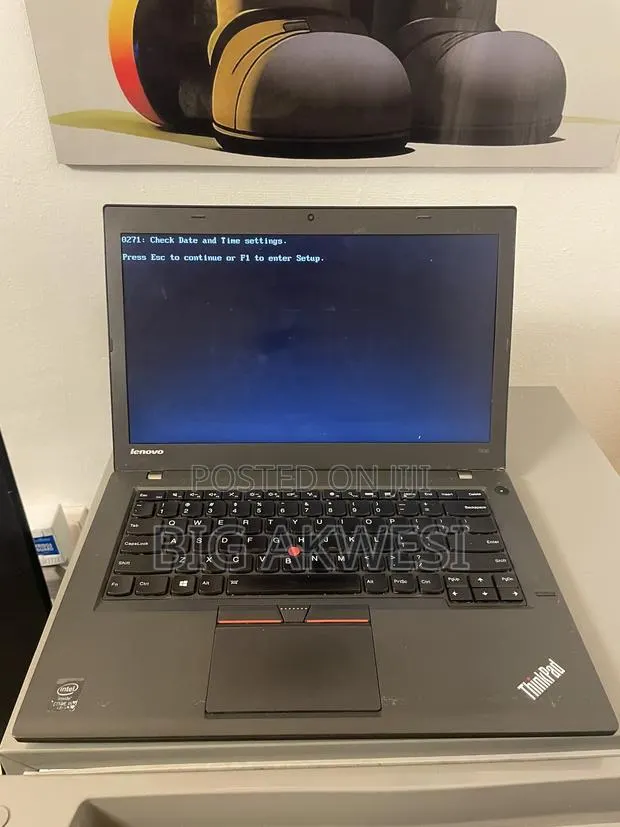 Laptop Lenovo ThinkPad T550 8GB Intel Core i5 HDD 250GB · Photo 1