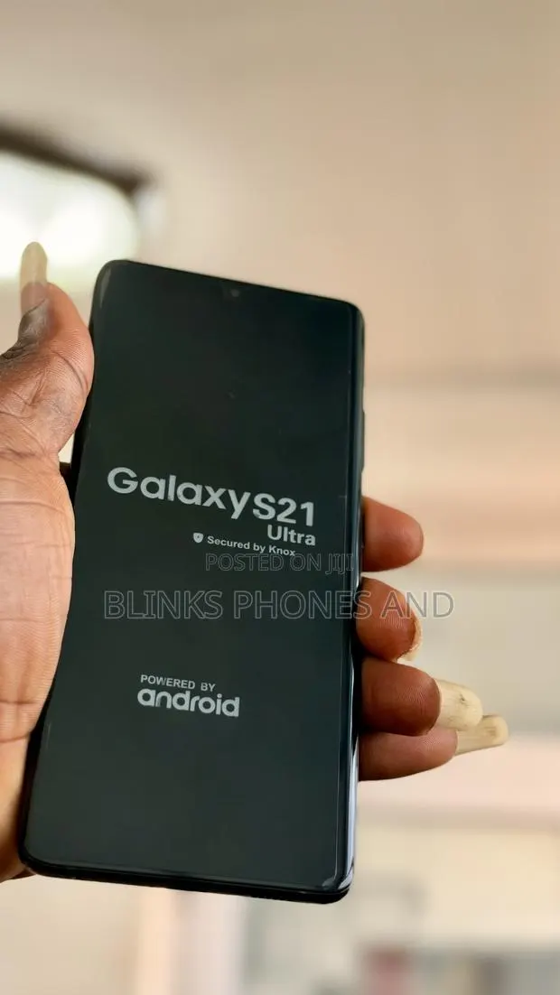 Samsung Galaxy S21 Ultra 5G 128 GB Black · Photo 1