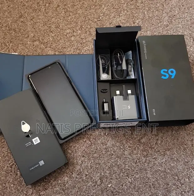 New Samsung Galaxy S9 Plus 64 GB Black · Photo 1