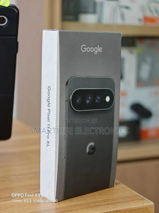 New Google Pixel 11 Pro XL 512 GB Black · Photo 1