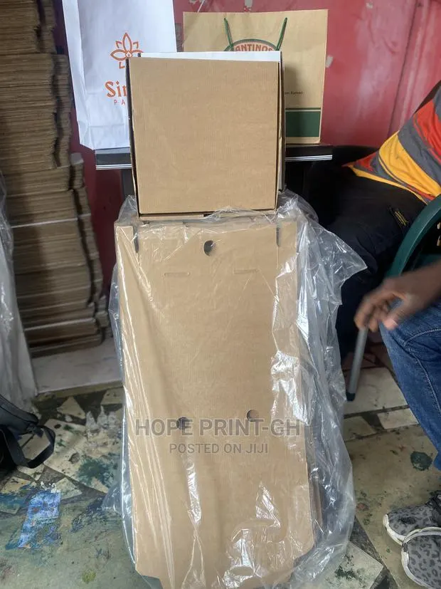 Brown Pizza Boxes For Sale · Photo 1