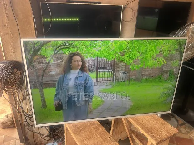 Philips Android Smart 4K TV (50)