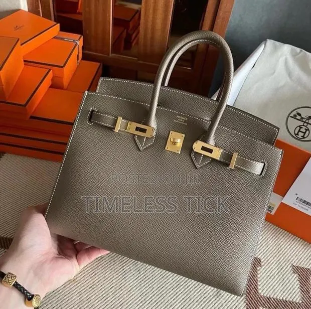 Hermes Handbag · Photo 1