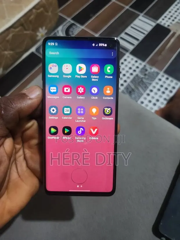 Samsung Galaxy S10 128 GB Black · Photo 1