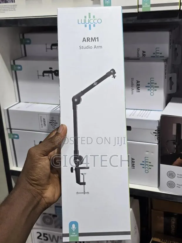 Luucco Studio Microphone Arm 1 With C Clamp and Straps · Photo 1