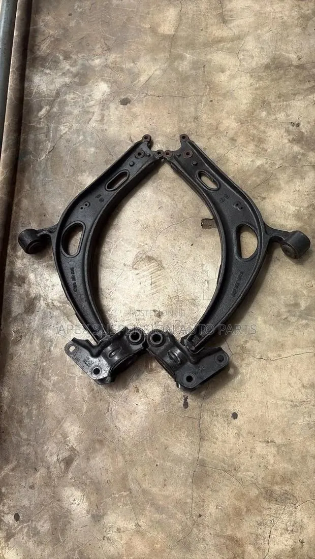VW Atlas 2018-2025 Lower Arm · Photo 1