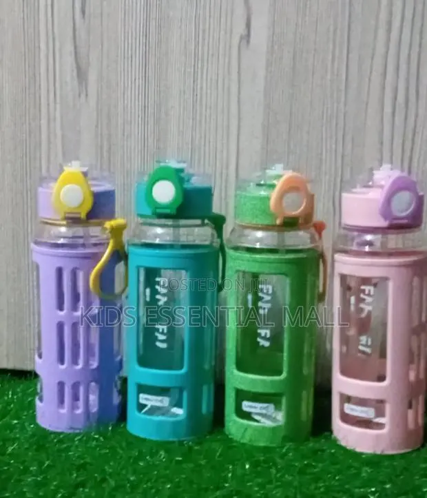 Water Bottle for Children · Photo 2