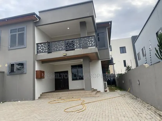 4bdrm House in Trassaco Villa, Adjiriganor for rent · Photo 1