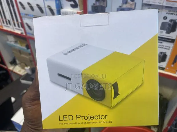 Mini LED Projector – Big Screen, Small Price! · Photo 1