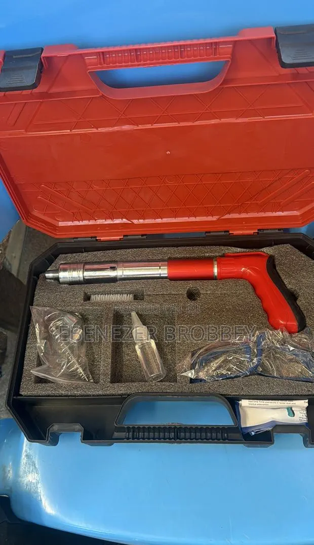 Steel Fastening Nail Gun · Photo 1