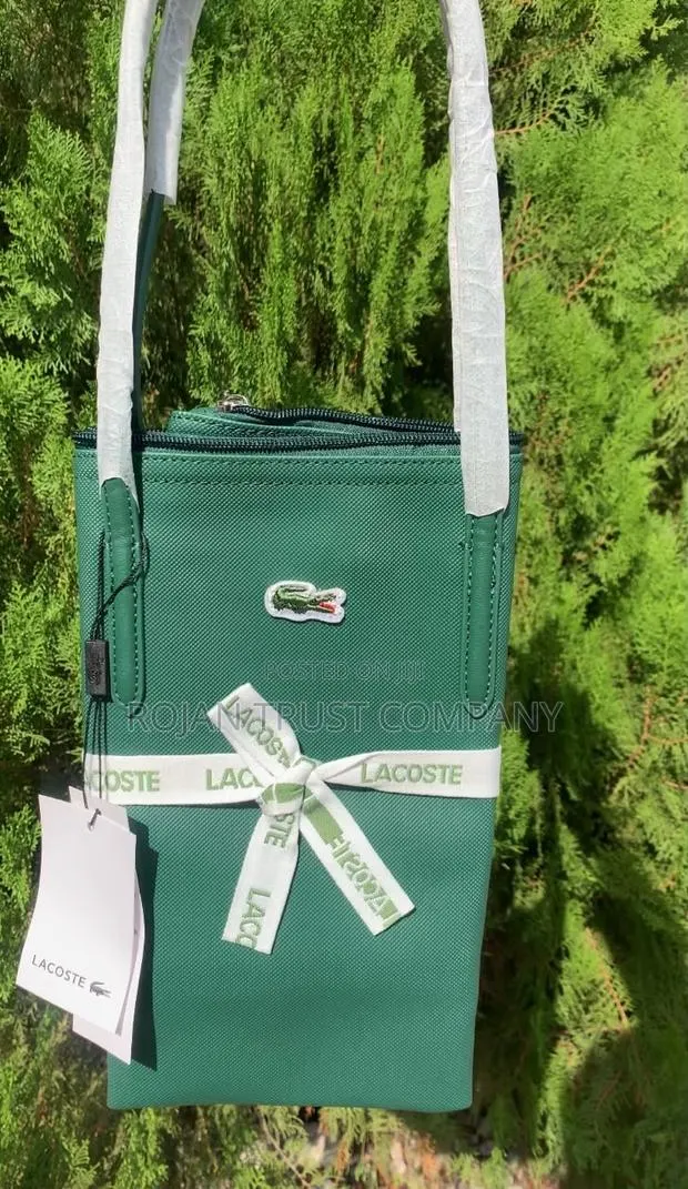 Lacoste Tote Bag · Photo 1
