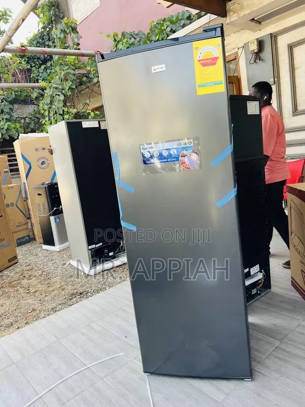 Extra Cooling Pearl Puf-370 Single Door Standing Freezer · Photo 1