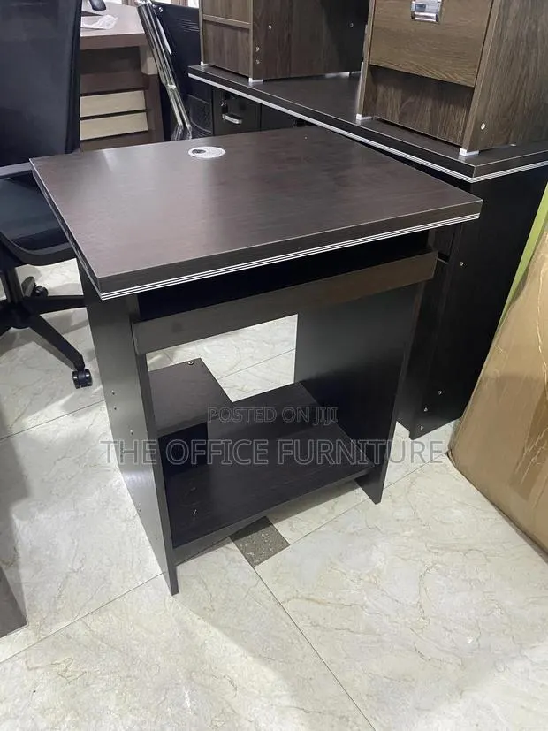 0.6m Computer Desk · Photo 1