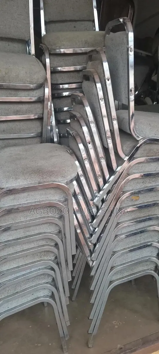 Church Chairs · Photo 2