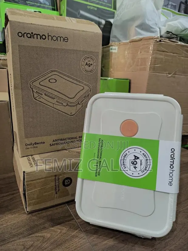 Oraimo Dailybento Antibacterial 3-Compartment Lunchbox · Photo 1