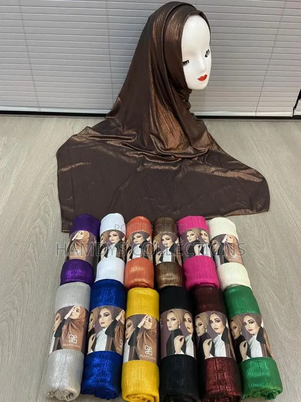 Veils And Accessories · Photo 1