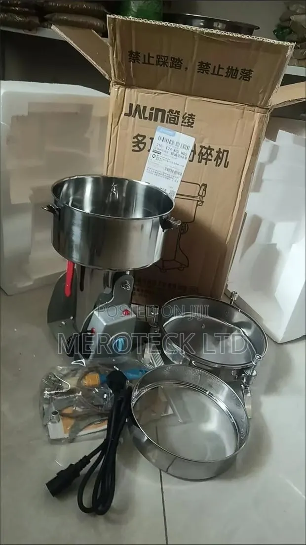 Commercial Stainless Steel Spices and Herbs 2.5kg Grinder · Photo 1