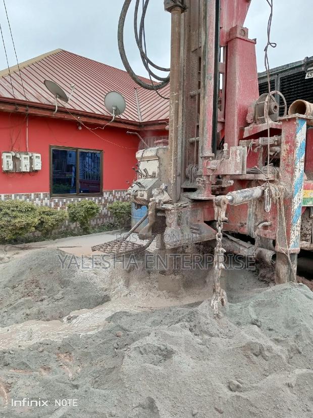 Drilling and Mechanization of Boreholes by the Gurus · Photo 4
