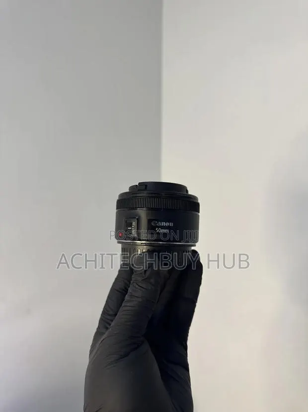 Canon 50mm F/1.8 STM Lens – 98% Like New · Photo 1