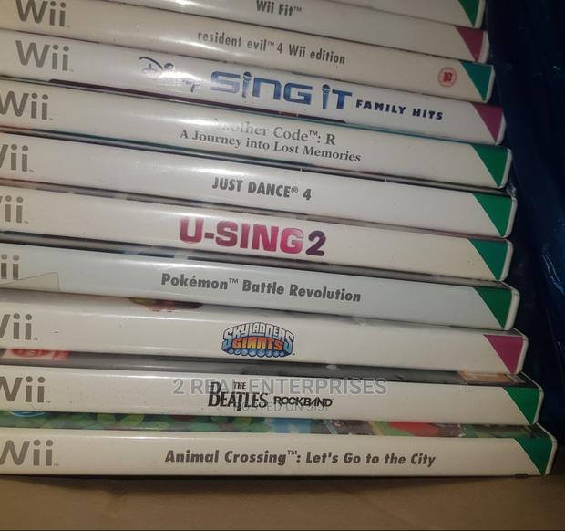 Nintendo Wii Games · Photo 1