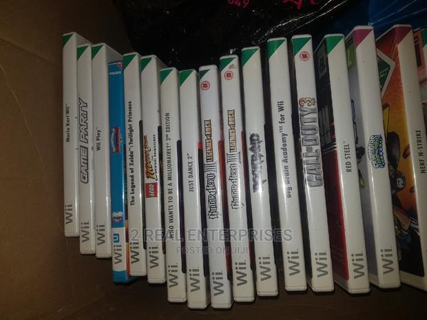 Nintendo Wii Games · Photo 3