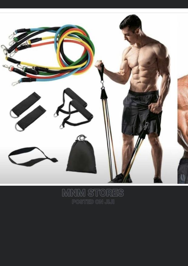 Resistance Band Training Kit · Photo 2