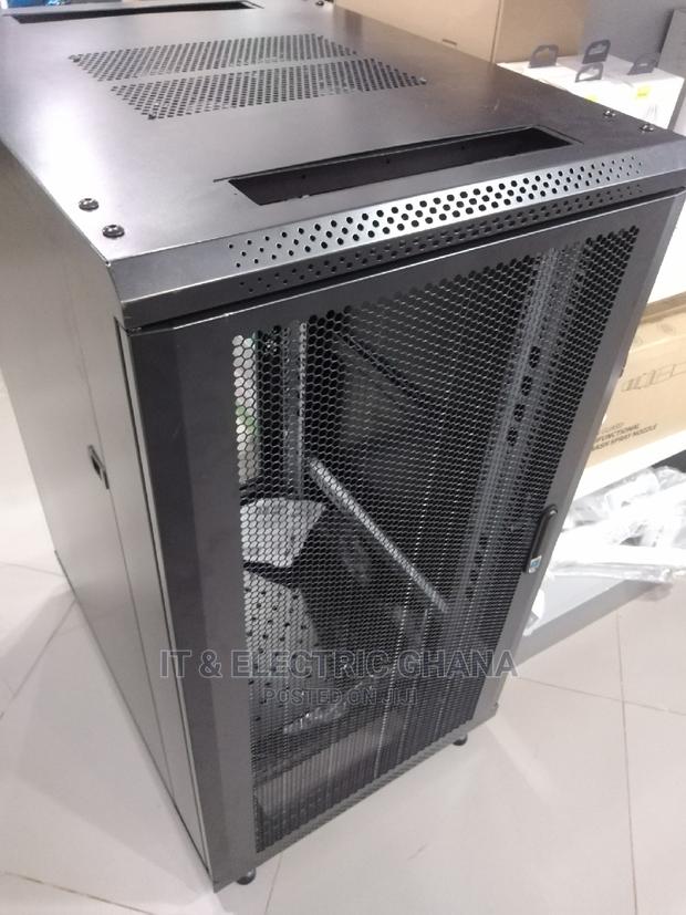 22u Network Cabinet · Photo 3