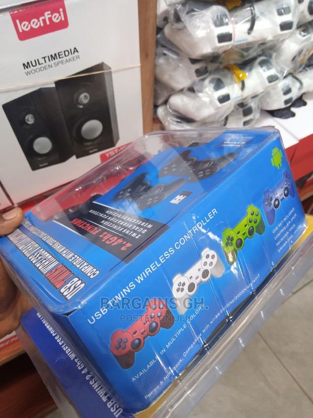 Wireless USB Controller for Computer (2 in 1) · Photo 4
