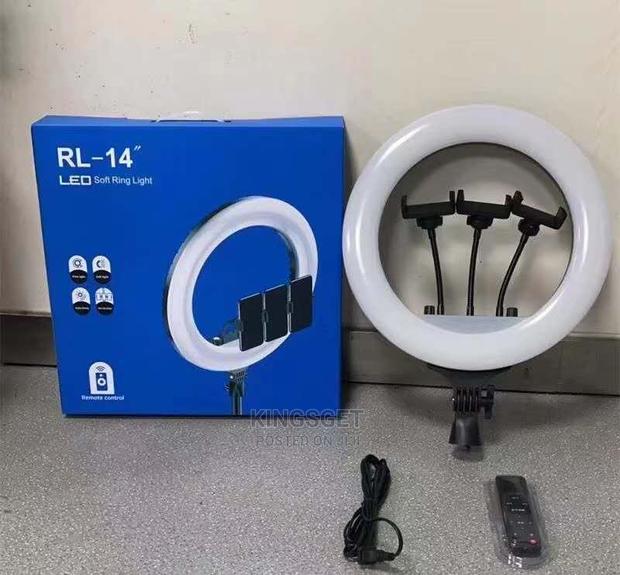 RL 14 Inches Ring Light With Stand,3holders,Remote · Photo 1