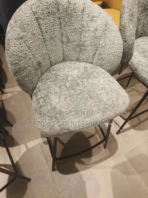 Bar Stool/ Island Chair (4 Legs) · Photo 1