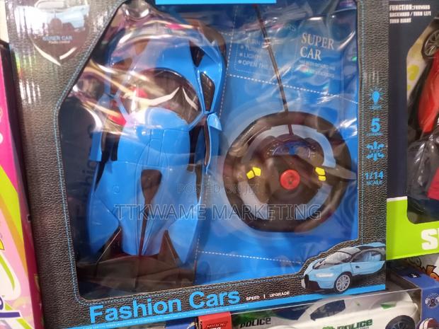 Big Super Fashion Car · Photo 1