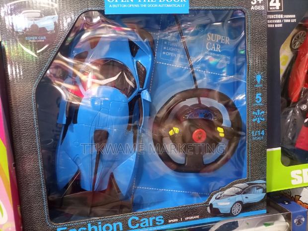 Big Super Fashion Car · Photo 3