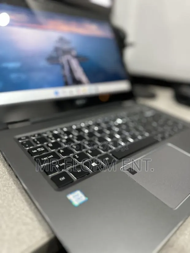 Laptop Acer Spin 3 8GB Intel Core i7 SSD 256GB · Photo 1