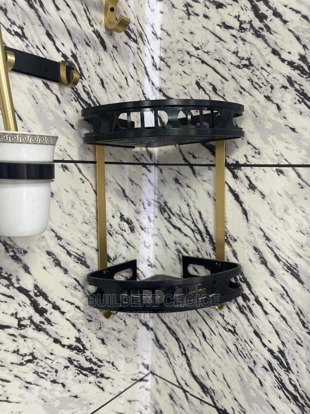 Nickel_ Big Shower _Telephone Shower Bathroom Accessories · Photo 3