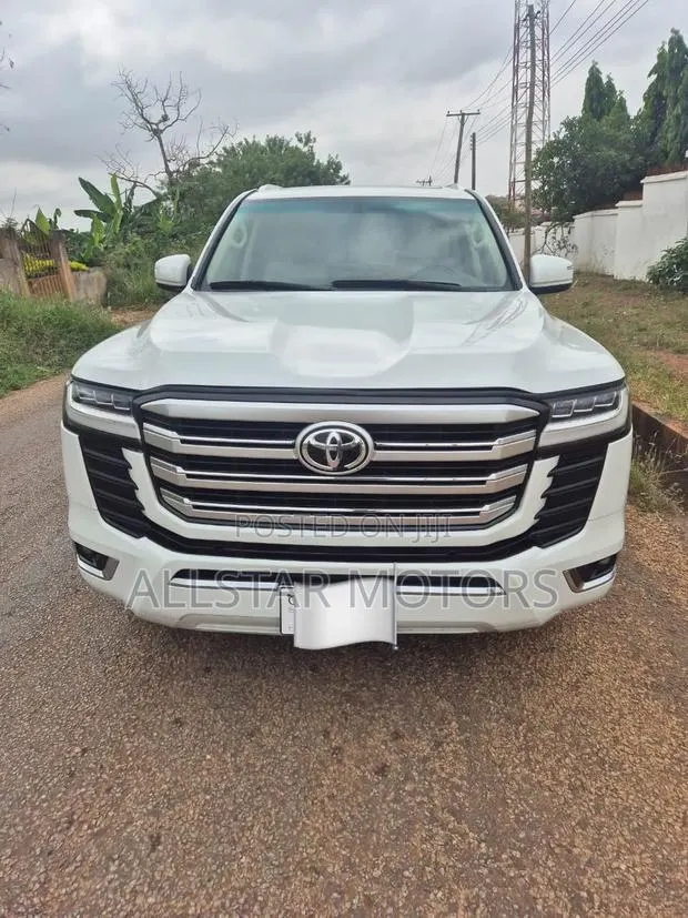 Toyota Land Cruiser 76 Series 2014 White · Photo 1