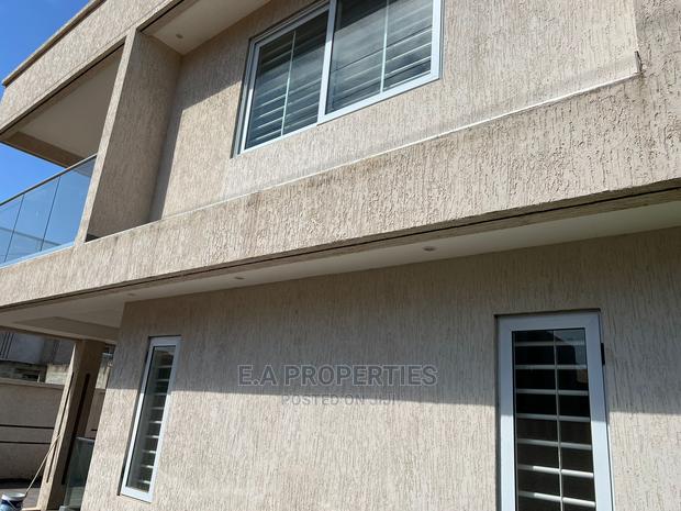 4bdrm House in E a Propertis, Airport Residential Area for Sale · Photo 2
