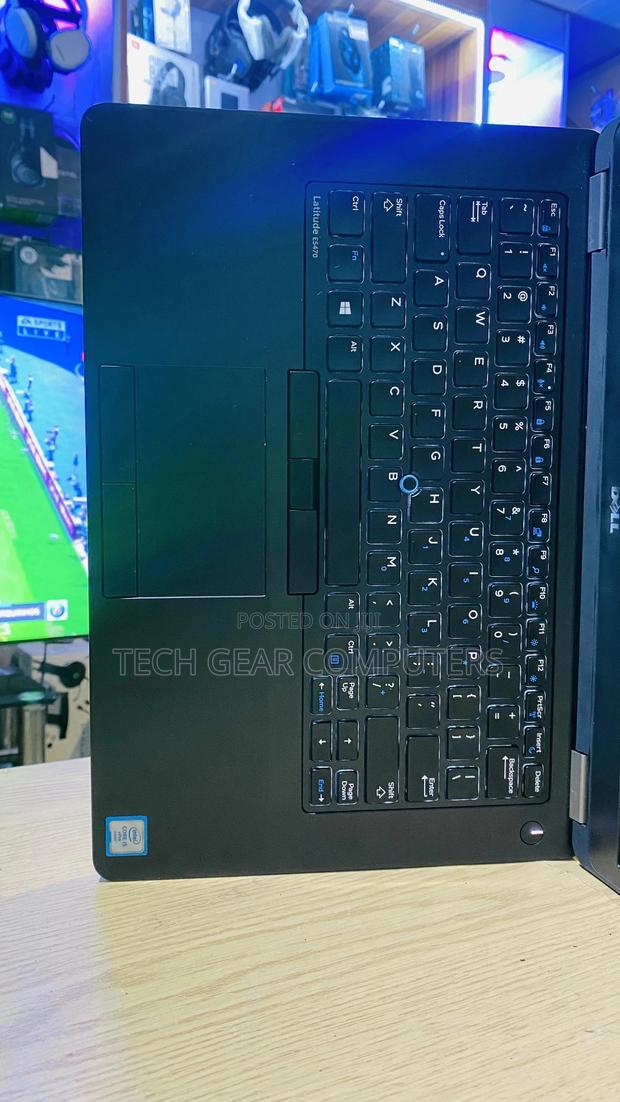 Laptop Dell 8GB Intel Core I5 SSD 256GB · Photo 3
