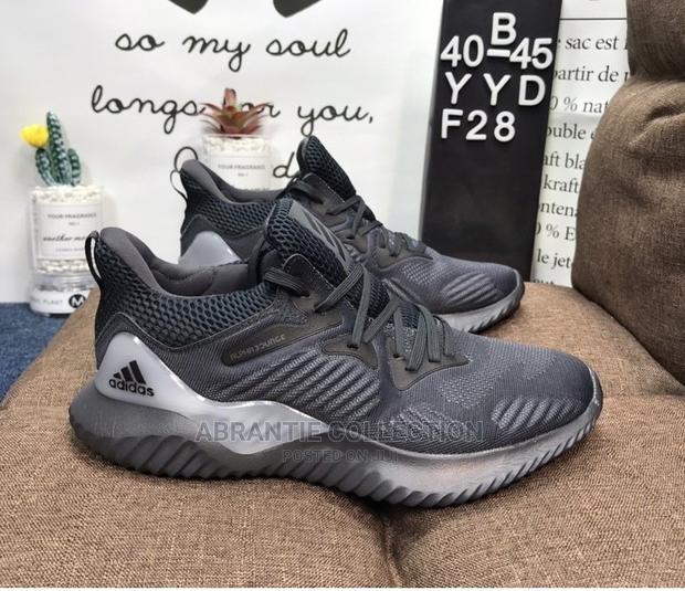 Adidas Alphabounce · Photo 2